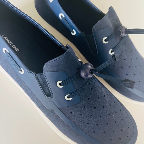 LAND'S END Women's "Regiment" Slip-On Boat Shoes NWOT 9 1/2 B - Picture 10 of 10